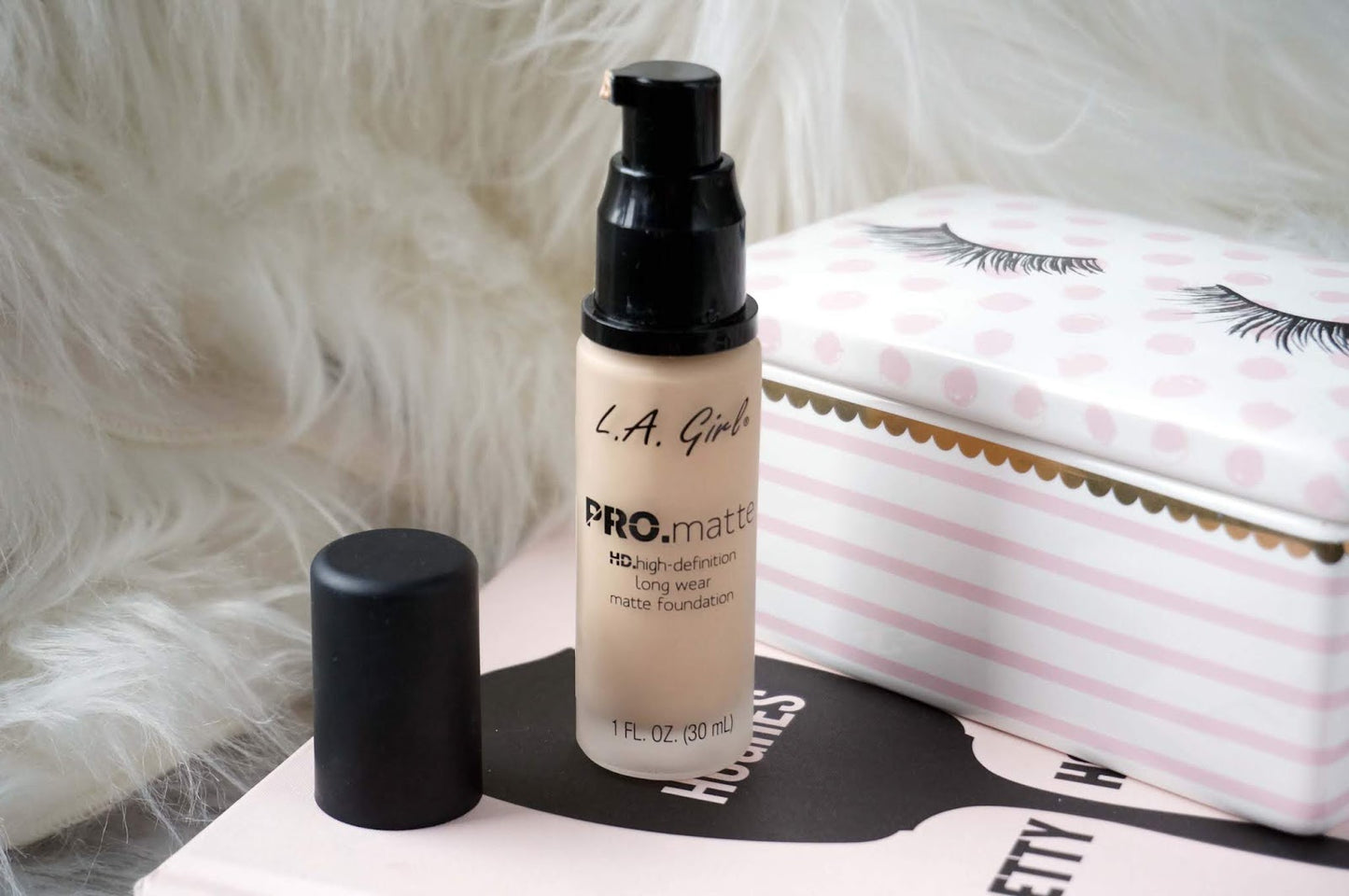 L.A. Girl PRO Matte Foundation Natural, 1 fl oz