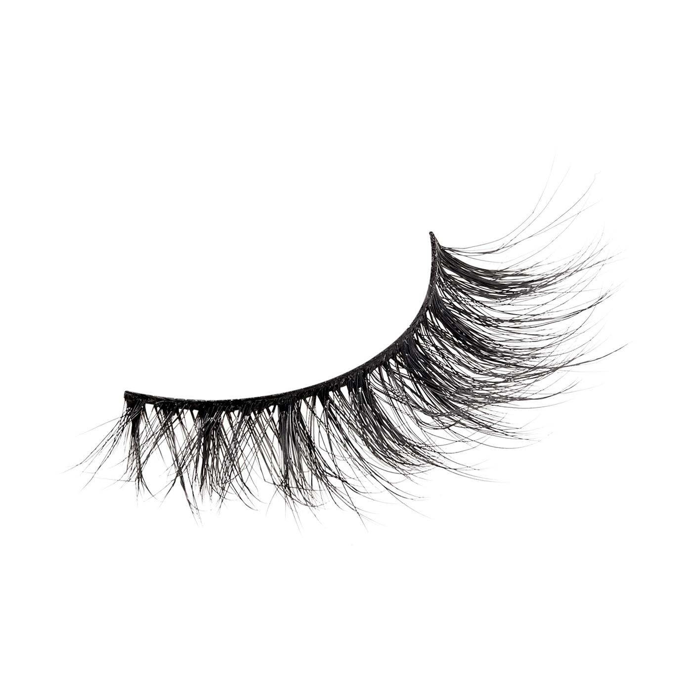 Kiss Lash Couture Masterpiece Pret-A-Porter