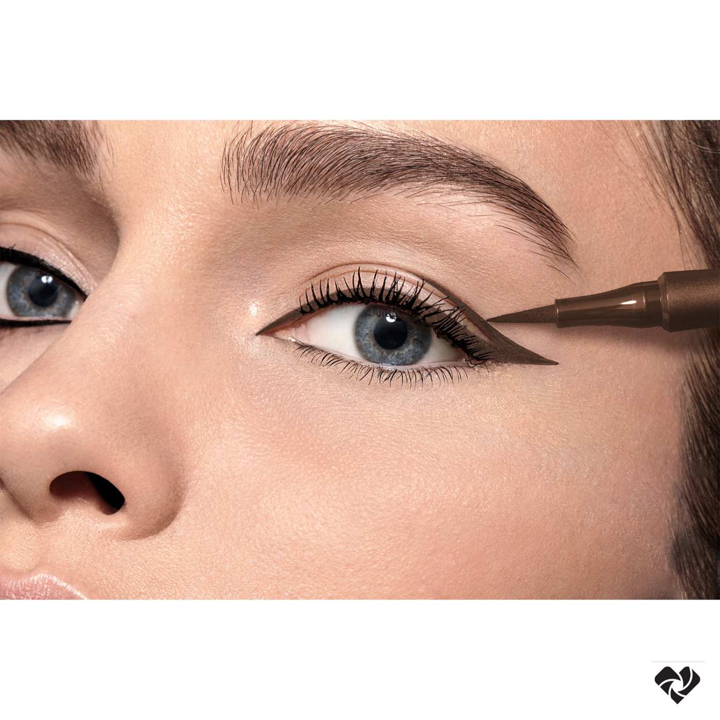 L'ORÉAL PARIS Infallible Grip Precision Felt Tip Waterproof Eyeliner, 605 Brown, 0.034 fl oz