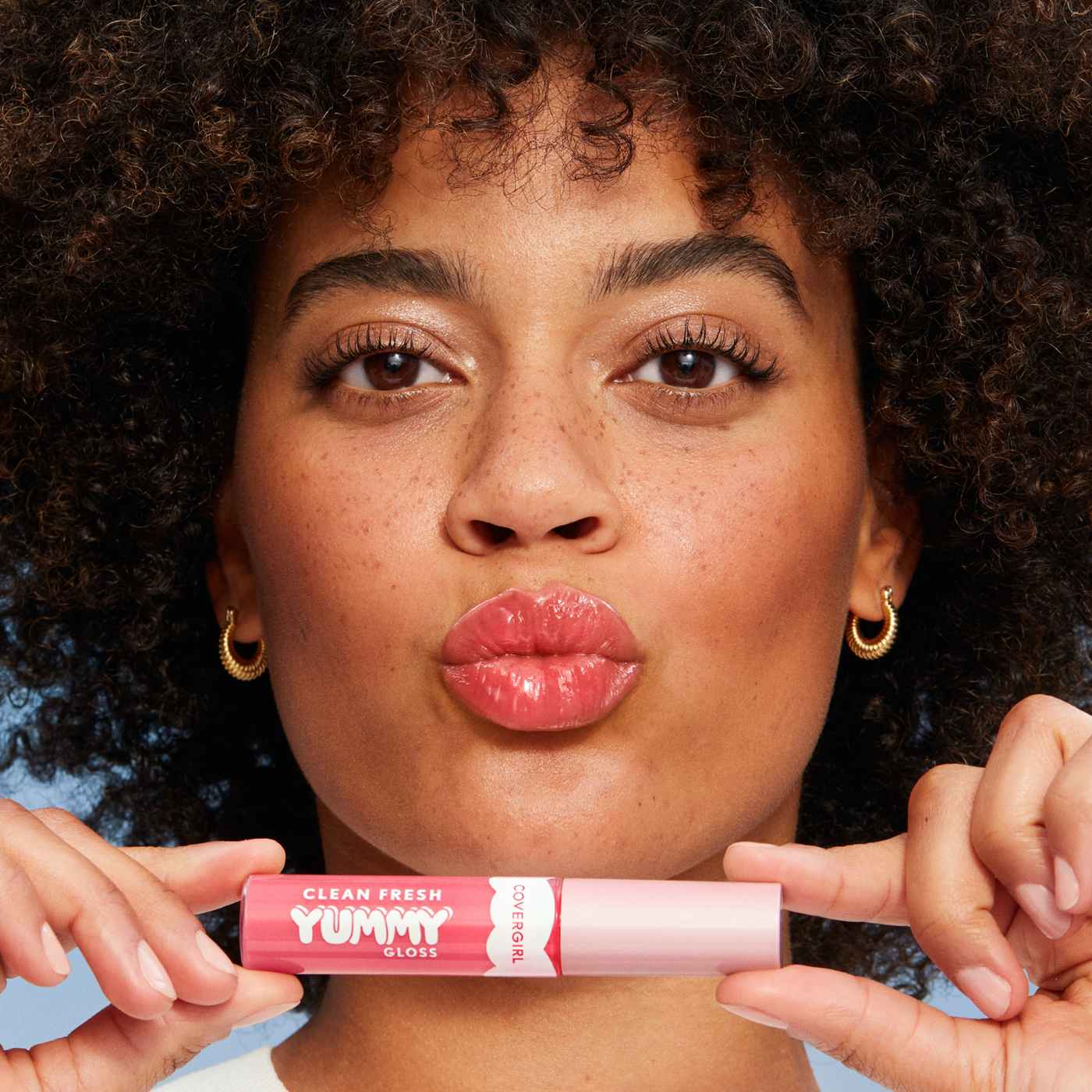 COVERGIRL Clean Fresh Yummy Lip Gloss - 250 Peach Out