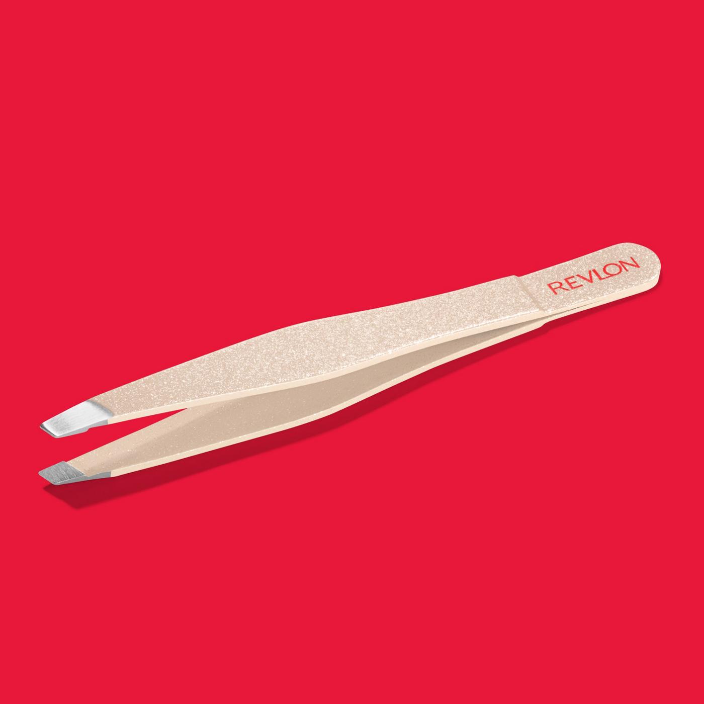 REVLON Designer Series Slant Tweezer