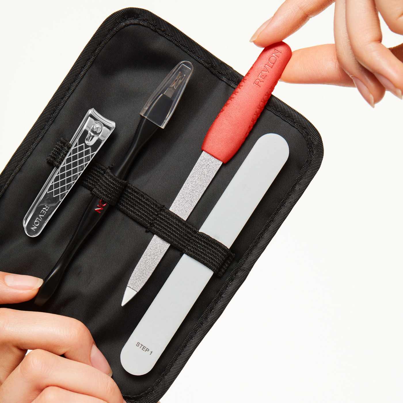 REVLON Manicure Essentials Kit