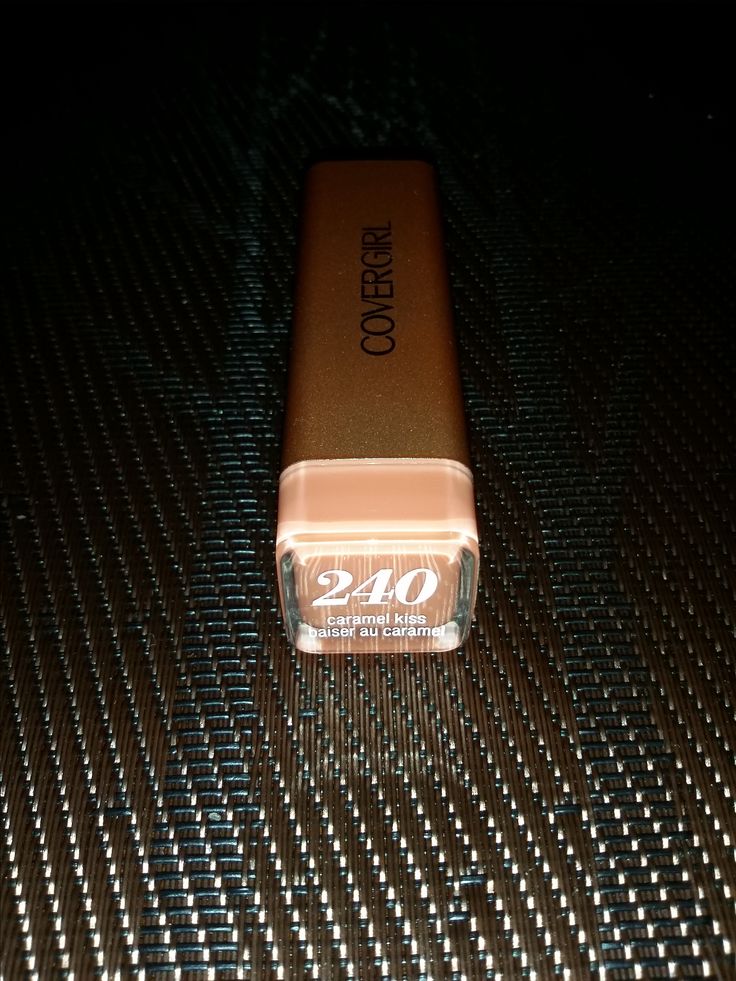 COVERGIRL Exhibitionist Lipstick - 240 Caramel Kiss