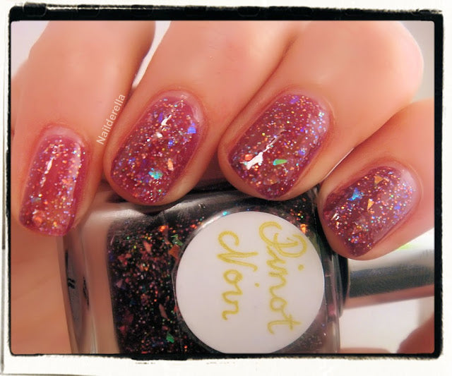KISS Core Color Premium Faux Nails - Pinot Noir