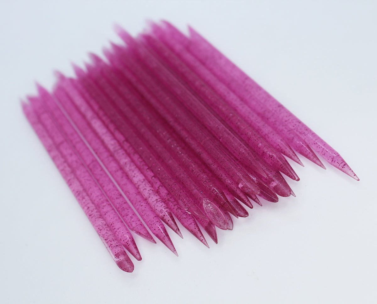 CUTICLE STICKS IN A POUCH