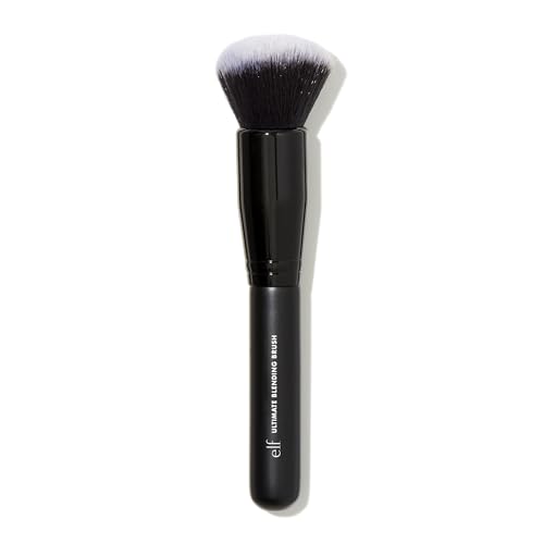 BRUSH FOUNDATION BLENDING