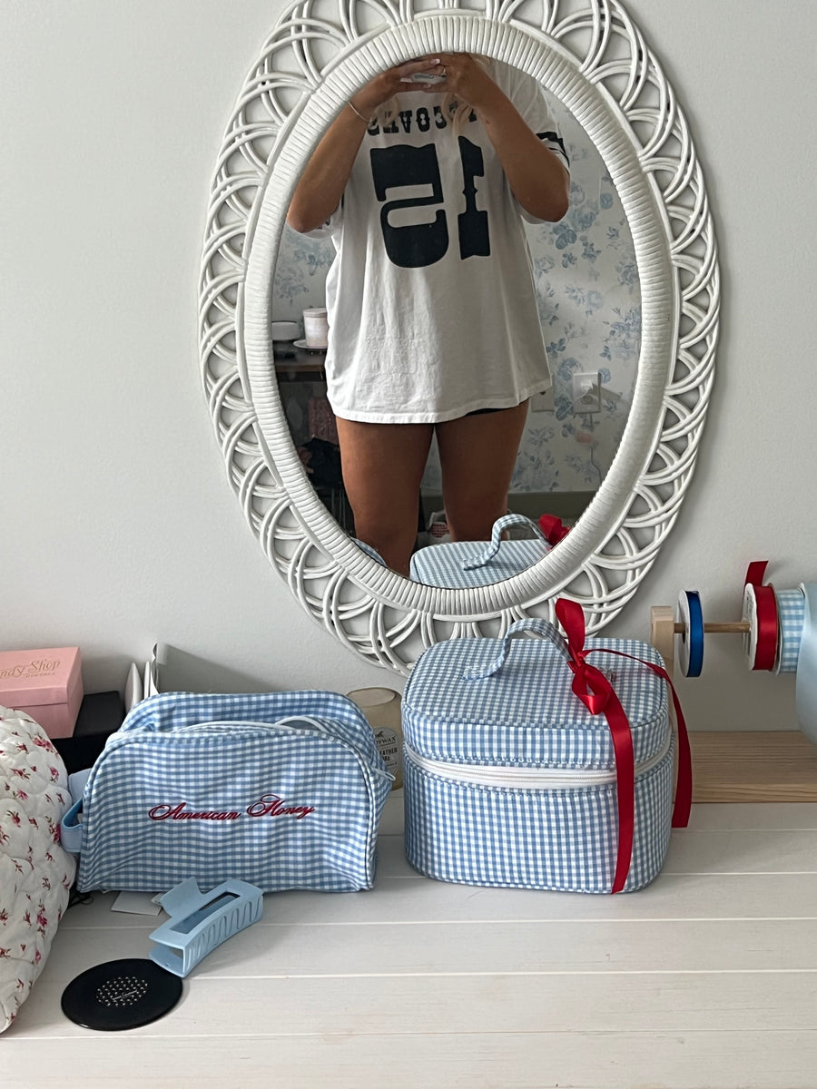 scünci Gingham Train Case