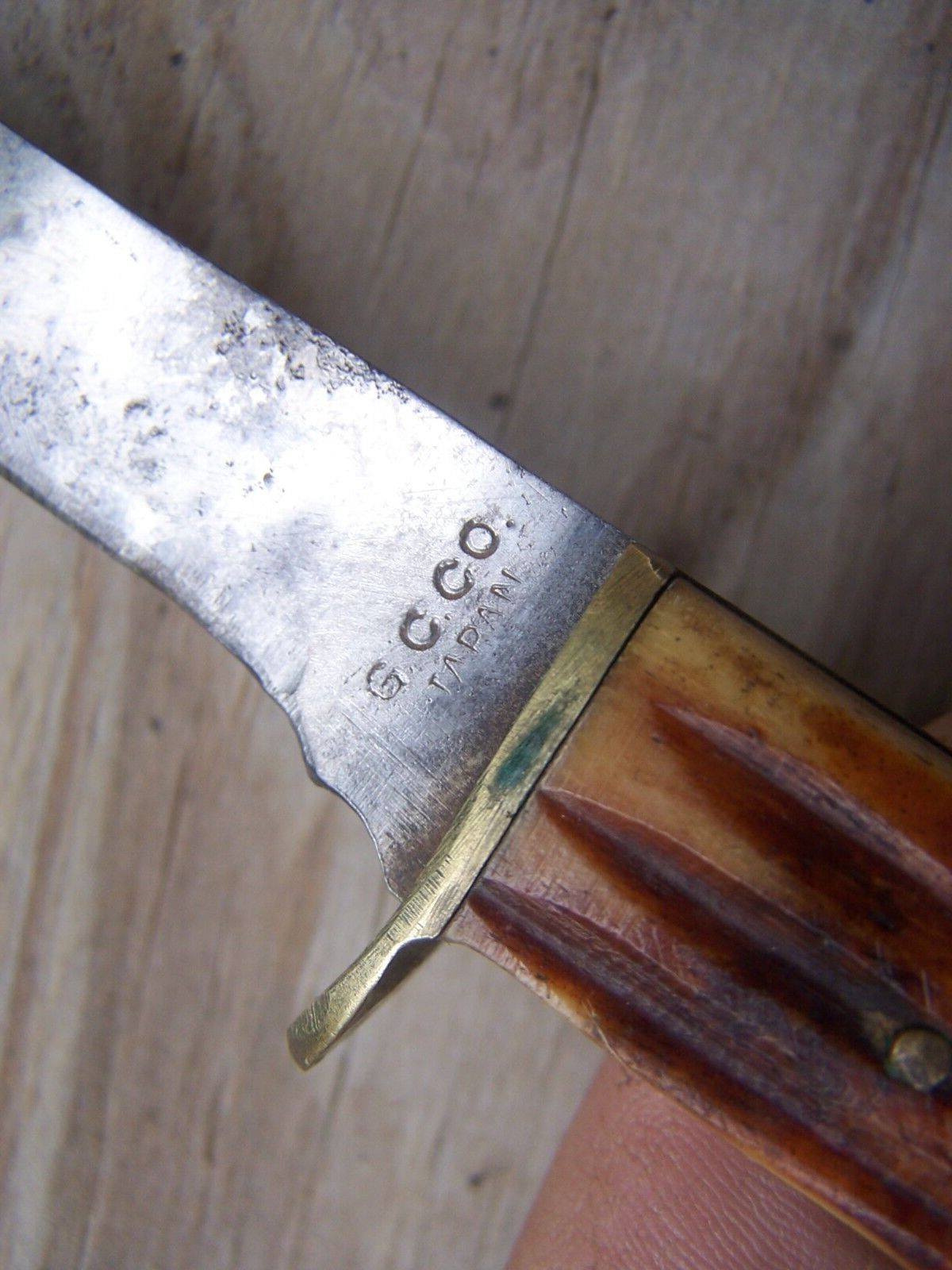 GC KNIFE SERATED 5.5"