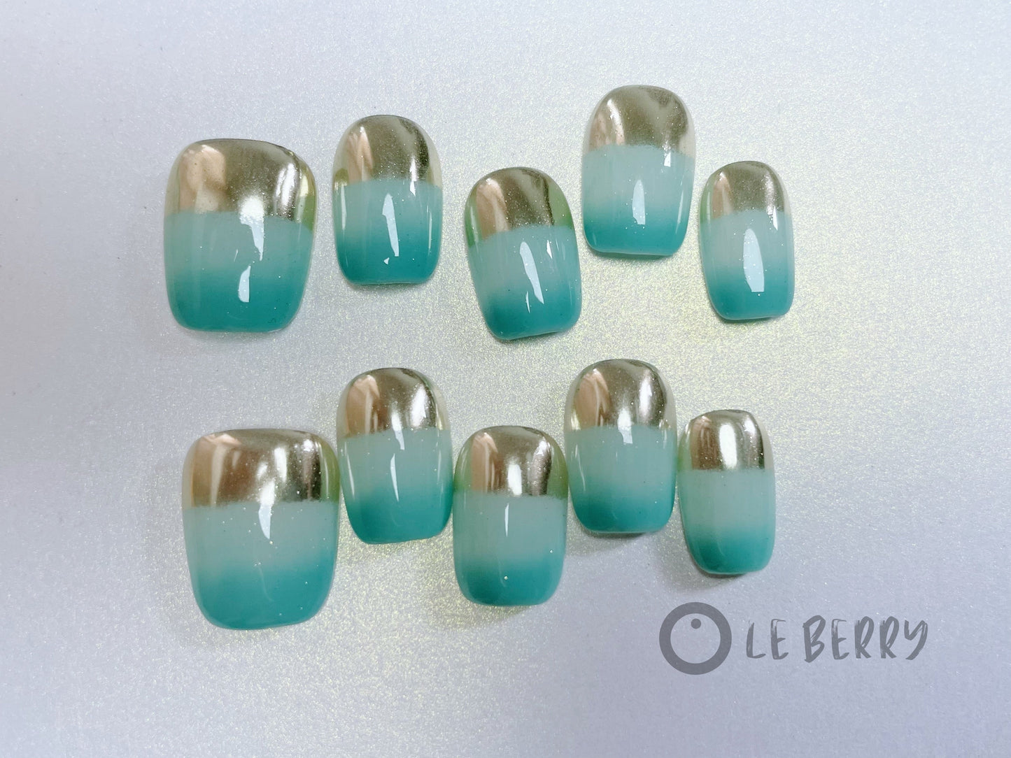 Nailene So Chic Berry Squoval, 77146- 28 Pc