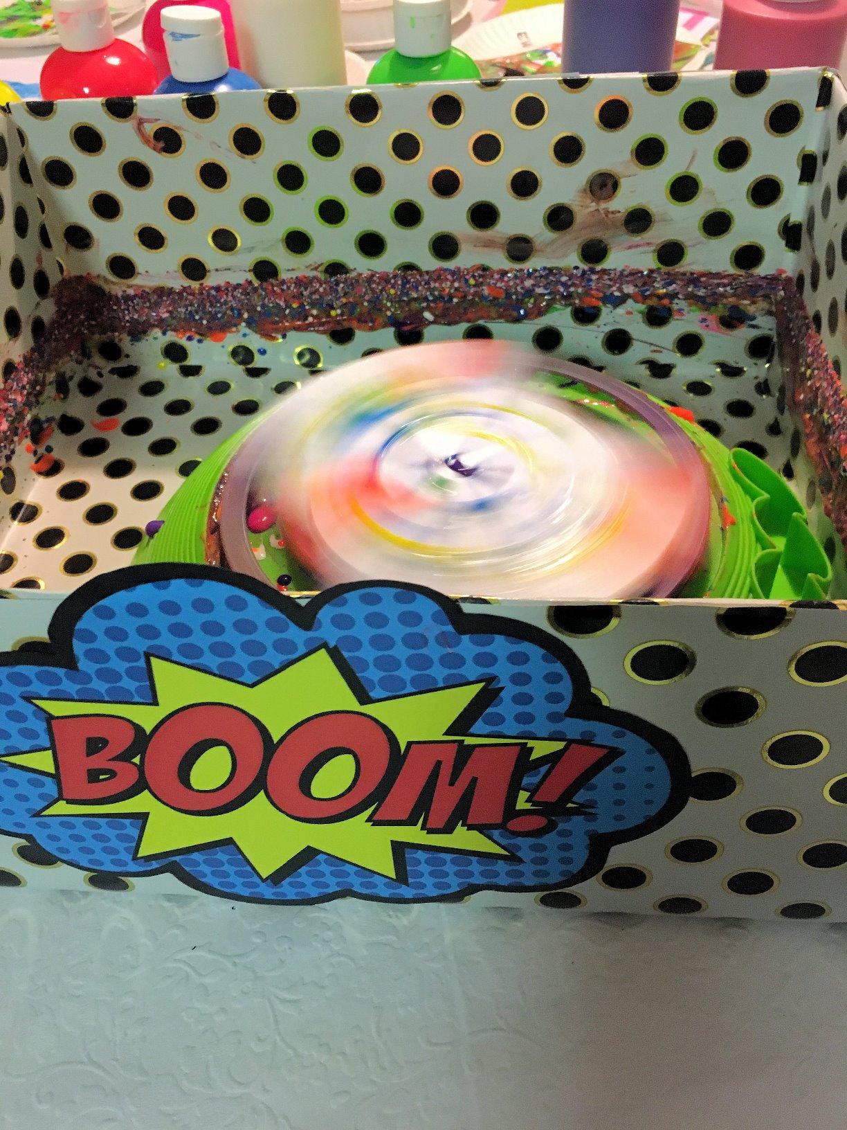 Cra-Z-Art Scented Spinning Art Machine Kit