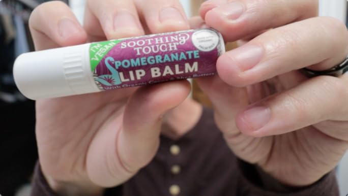 SOOTHING TOUCH LIP BALM,OG3,STRBRY SRTCK