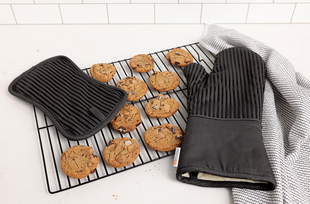 MUkitchen Silicone Potholder - Ink Blue