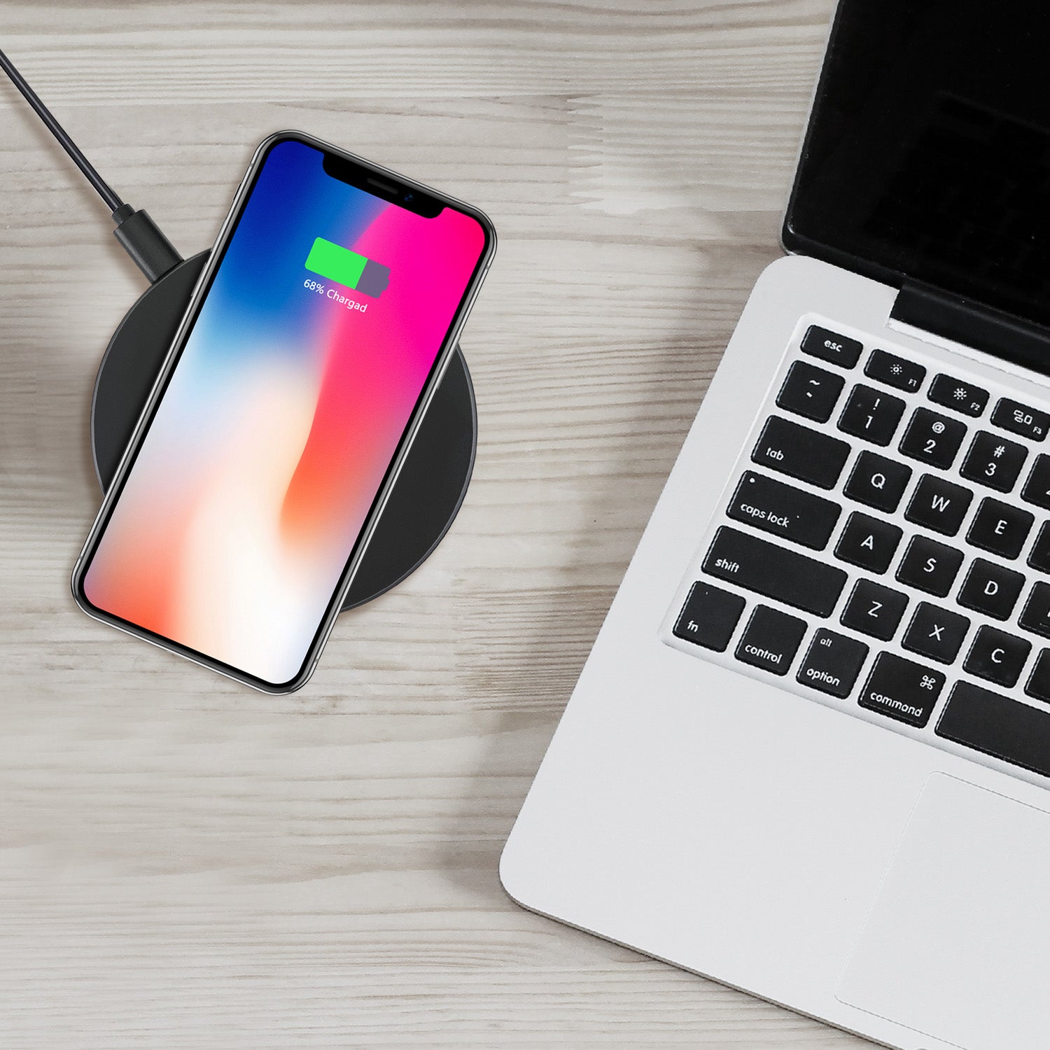 Adesso 10W Qi-Certified Wireless Charger