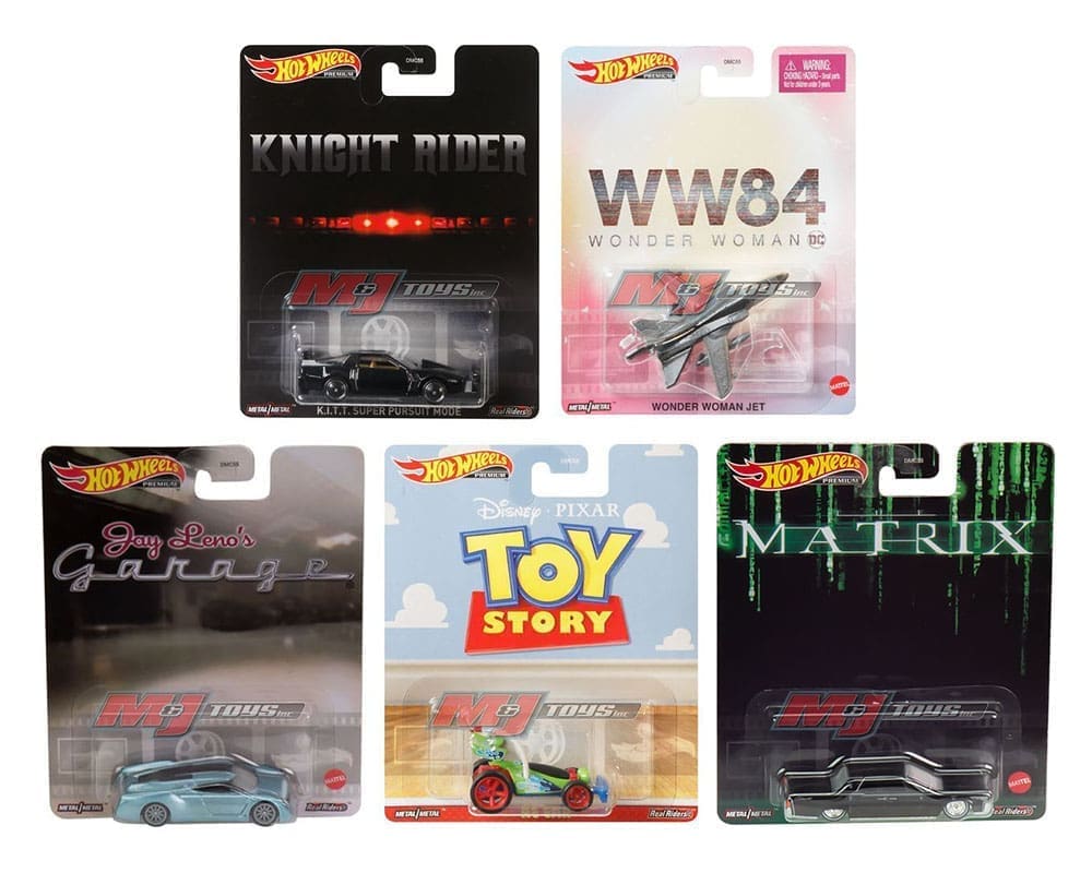 Hot Wheels Retro Entertainment Die-Cast Vehicle in 1:64 Scale (Styles May Vary)