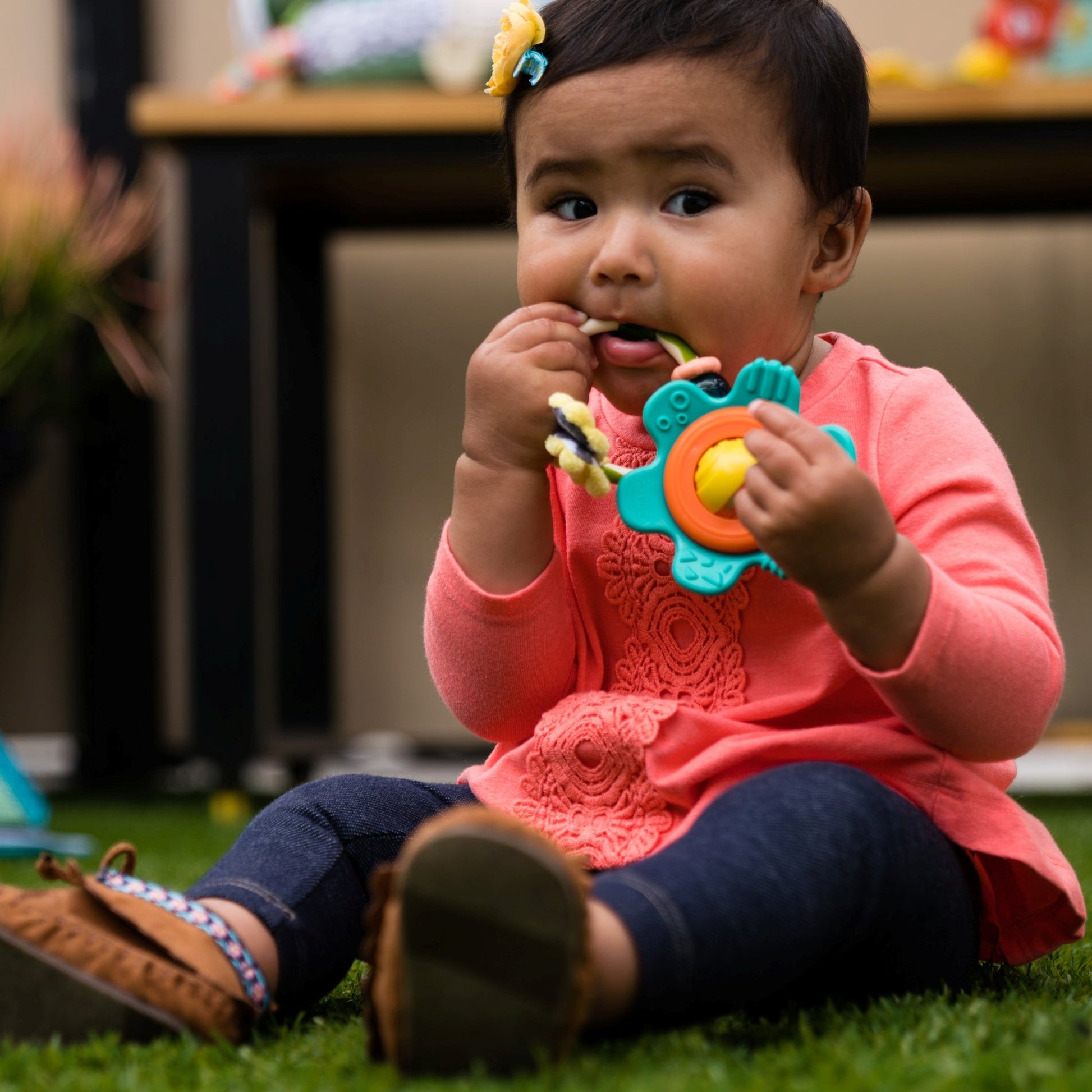 INFINITY TEETHER RATTLE
