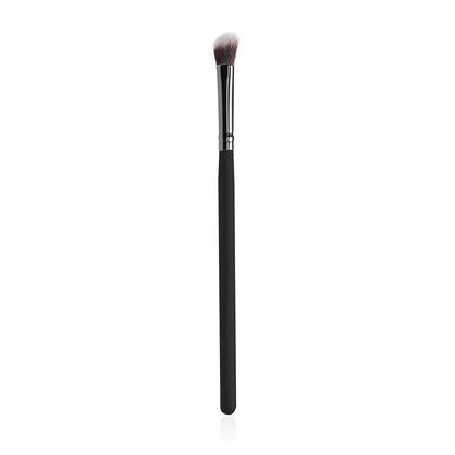 LAC BRUSH ANGLED SHADOW