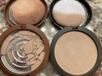 COVERGIRL Clean Invisible Pressed Powder Foundation - 130 Classic Beige
