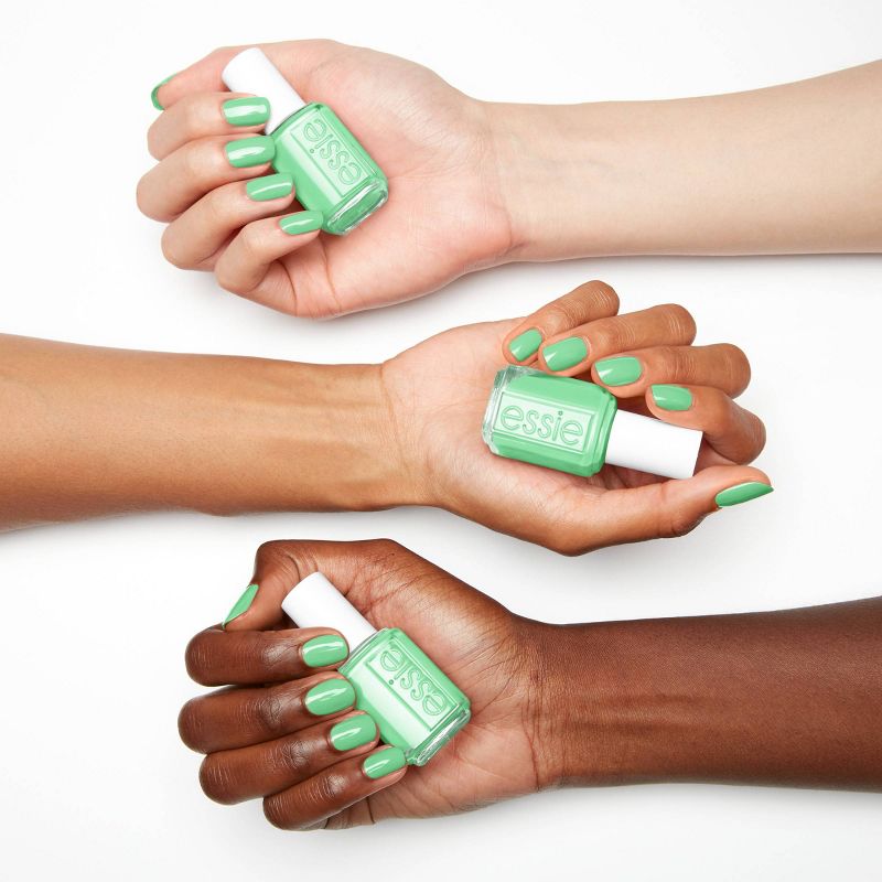 essie salon-quality nail polish, vegan formula, odd squad, red, not a phase, 0.46 fl oz