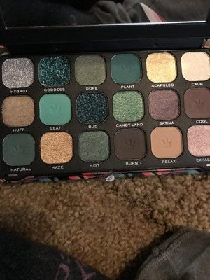 REVOLUTION Reloaded Eyeshadow Palette - Spirited Love, 0.45 oz