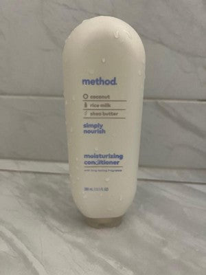 Method Simply Nourish Moisturizing Conditioner - Sulfate & Silicone Free - Travel Size, 3.4 oz