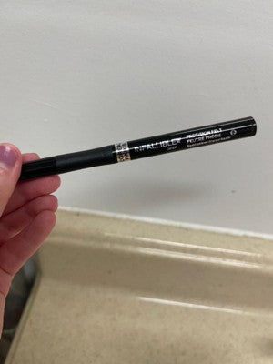 L'ORÉAL PARIS Infallible Grip Precision Felt Tip Waterproof Eyeliner, 600 Black, 0.034 fl oz