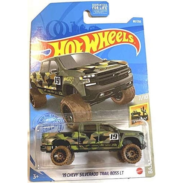 Hot Wheels Basic Car Assortment of 1:64 Scale Hot Wheels Cars for Kids & Collectors
