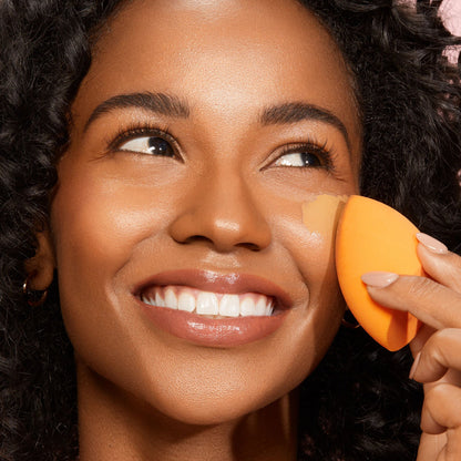 Real Techniques Miracle Makeup Concealer Sponge