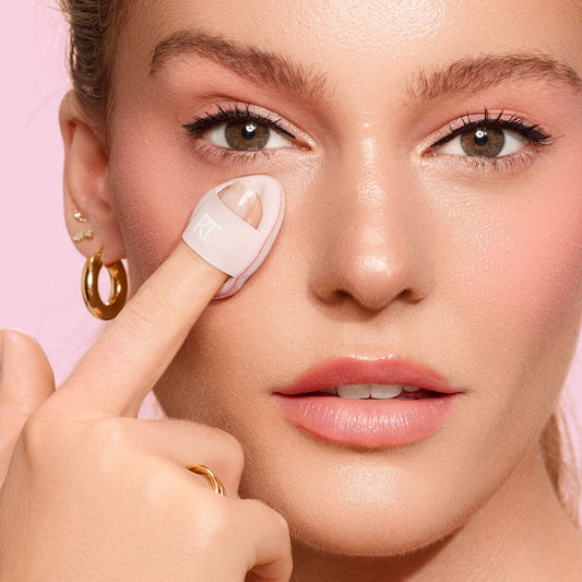 Real Techniques Mini Miracle Makeup Concealer Puff