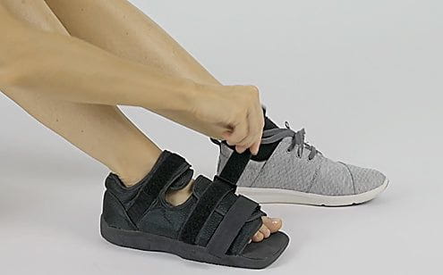 BH POST OP SHOE SB FEM M DS DSHP
