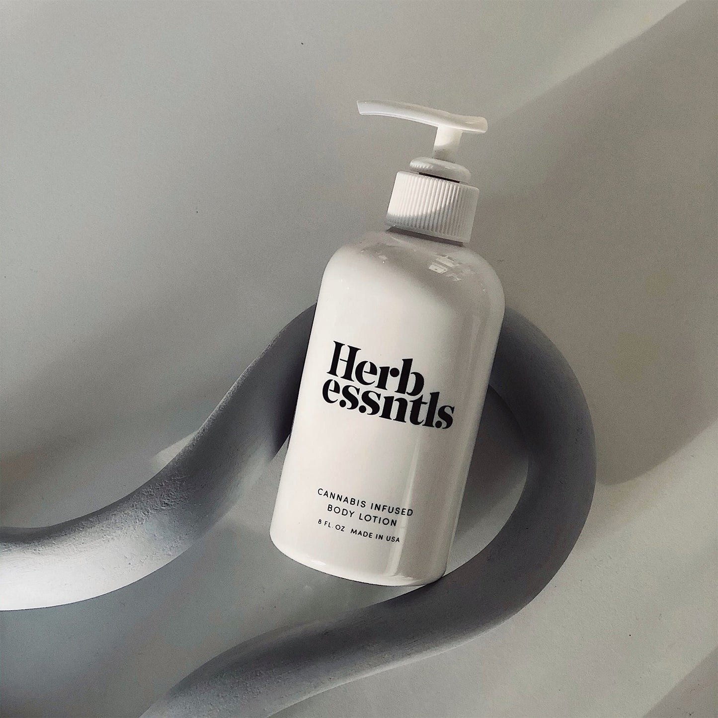 ECOCO CANNABIS BODY LOTION  8OZ