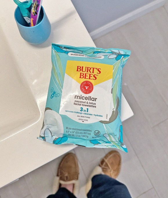 Burts Bees Towelettes Micellar 3-In-1 Coconut/Lotus 30Ct(3in)