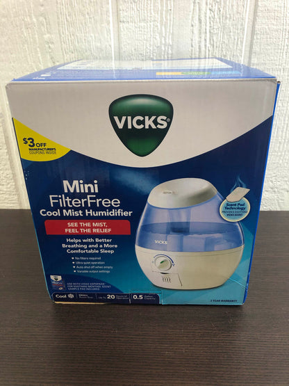 VICKS MINI FLTRFR EQ 0.5GAL