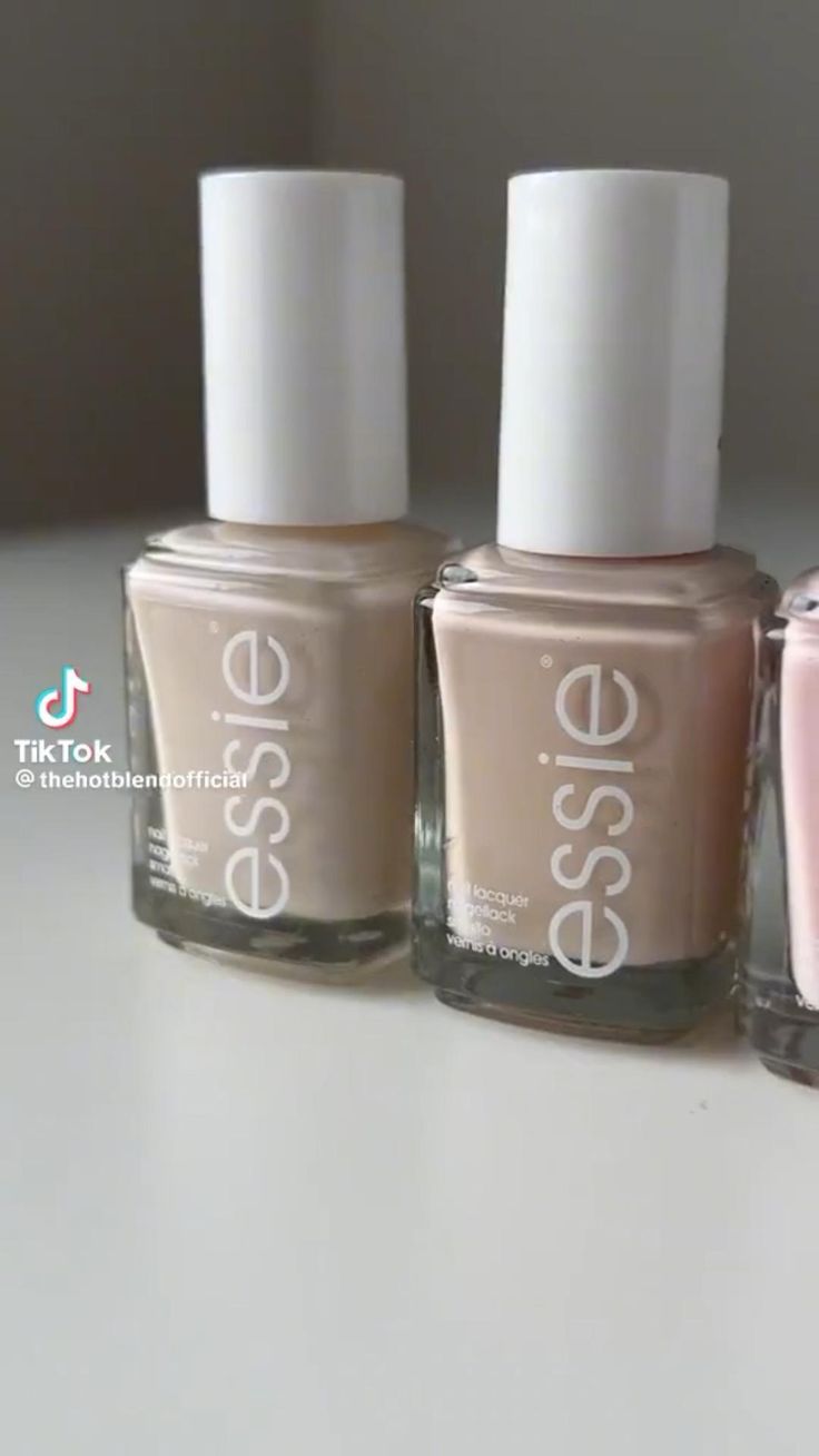 essie salon-quality nail polish, vegan, off-white, Boatloads Of Love, 0.46 fl oz