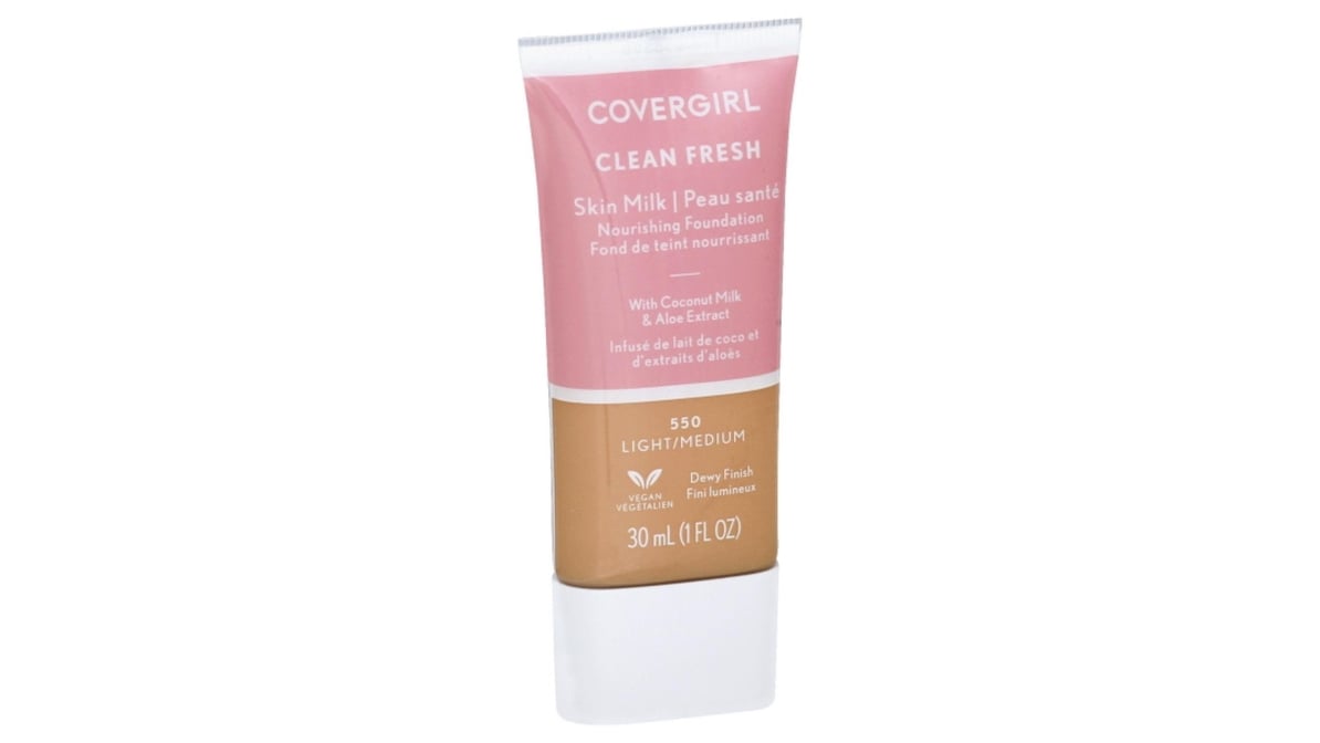 COVERGIRL Clean Fresh Skin Milk Foundation Dewy Finish - 560 Medium