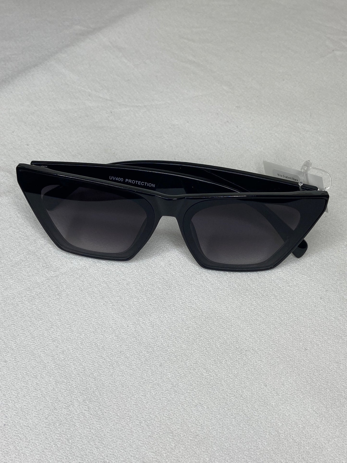 Nailene Gel Shine Black Sunglasses, 77147 - 28 Pc