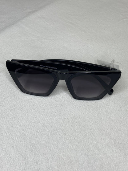Nailene Gel Shine Black Sunglasses, 77147 - 28 Pc