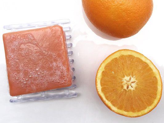 TGIN O/OIL SOAP SANDLEWOOD  4OZ