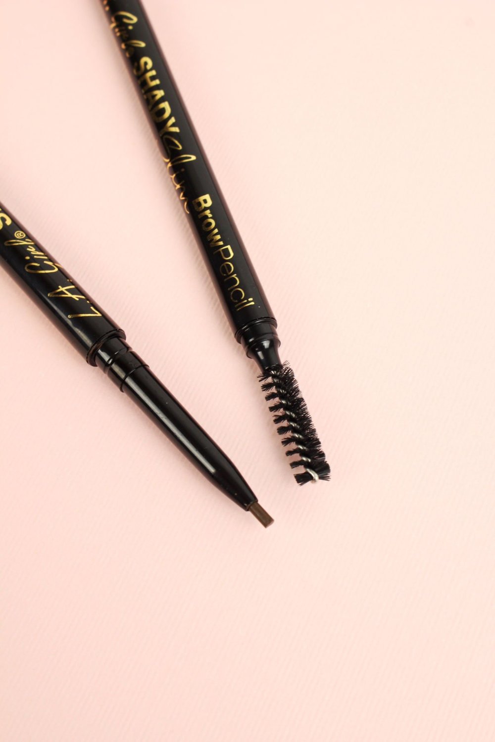 L.A. Girl Shady Slim Brow Pencil - Brunette