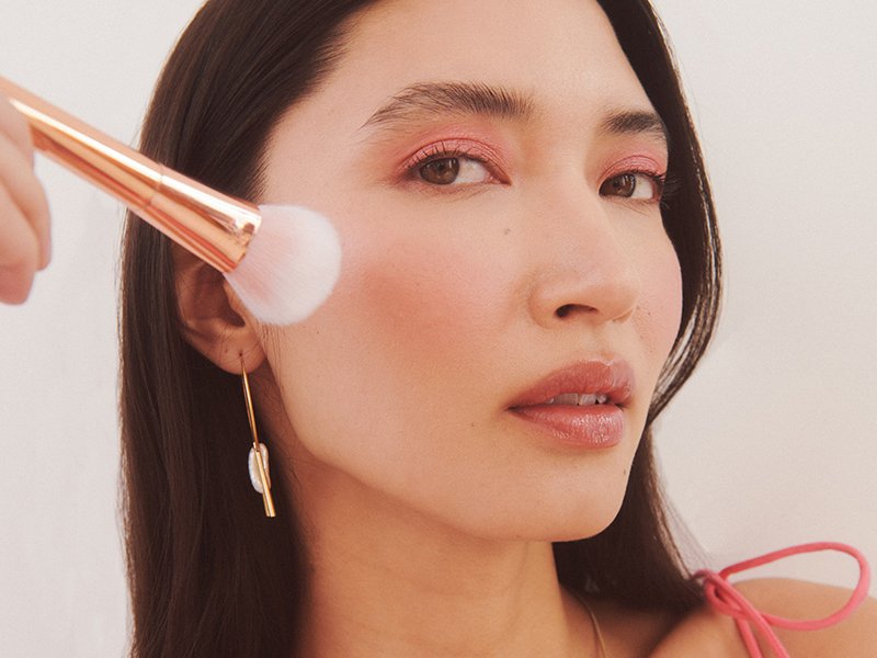LAC BLUSH UP NATURAL FINISH