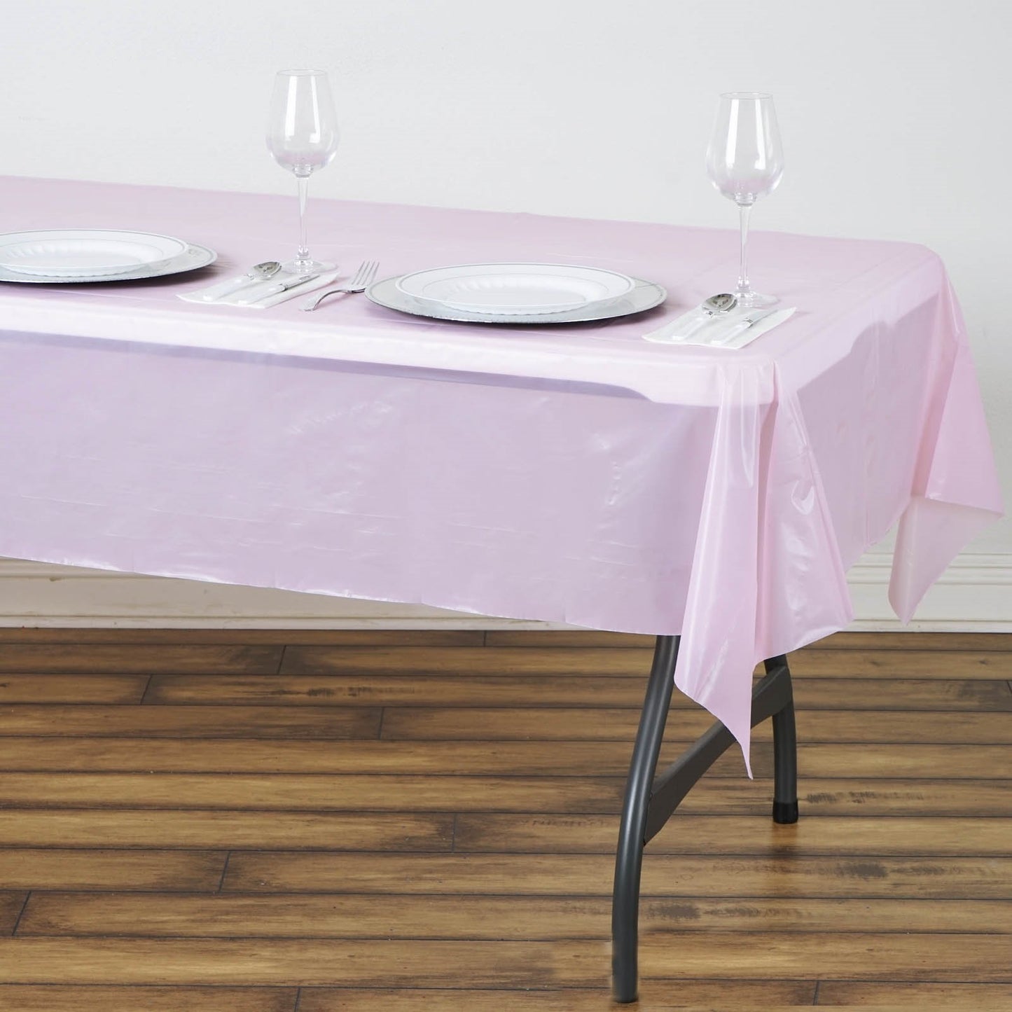 TABLECLOTH PINK PLAS. 54x108
