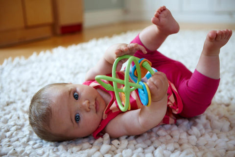 TWIST TEETHER