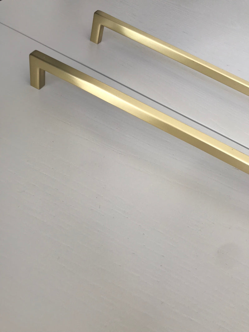 U-HANDLE 24 INCHES 2 CT DS