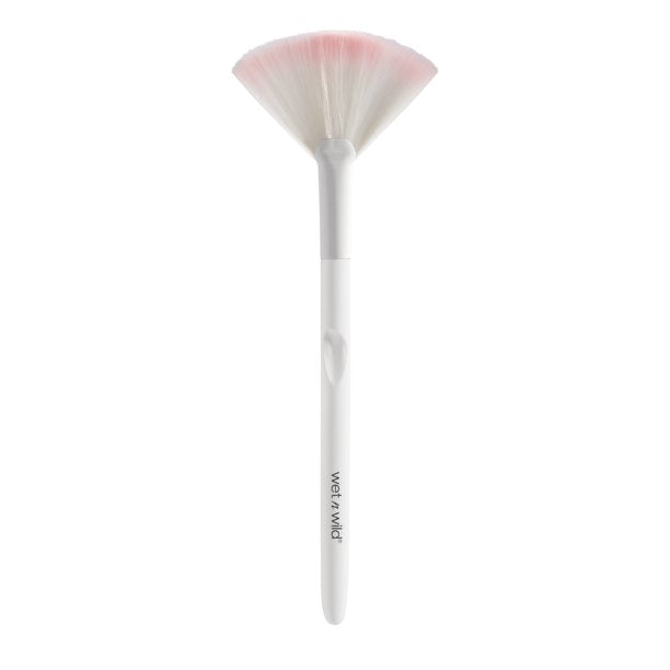wet n wild Fan Brush